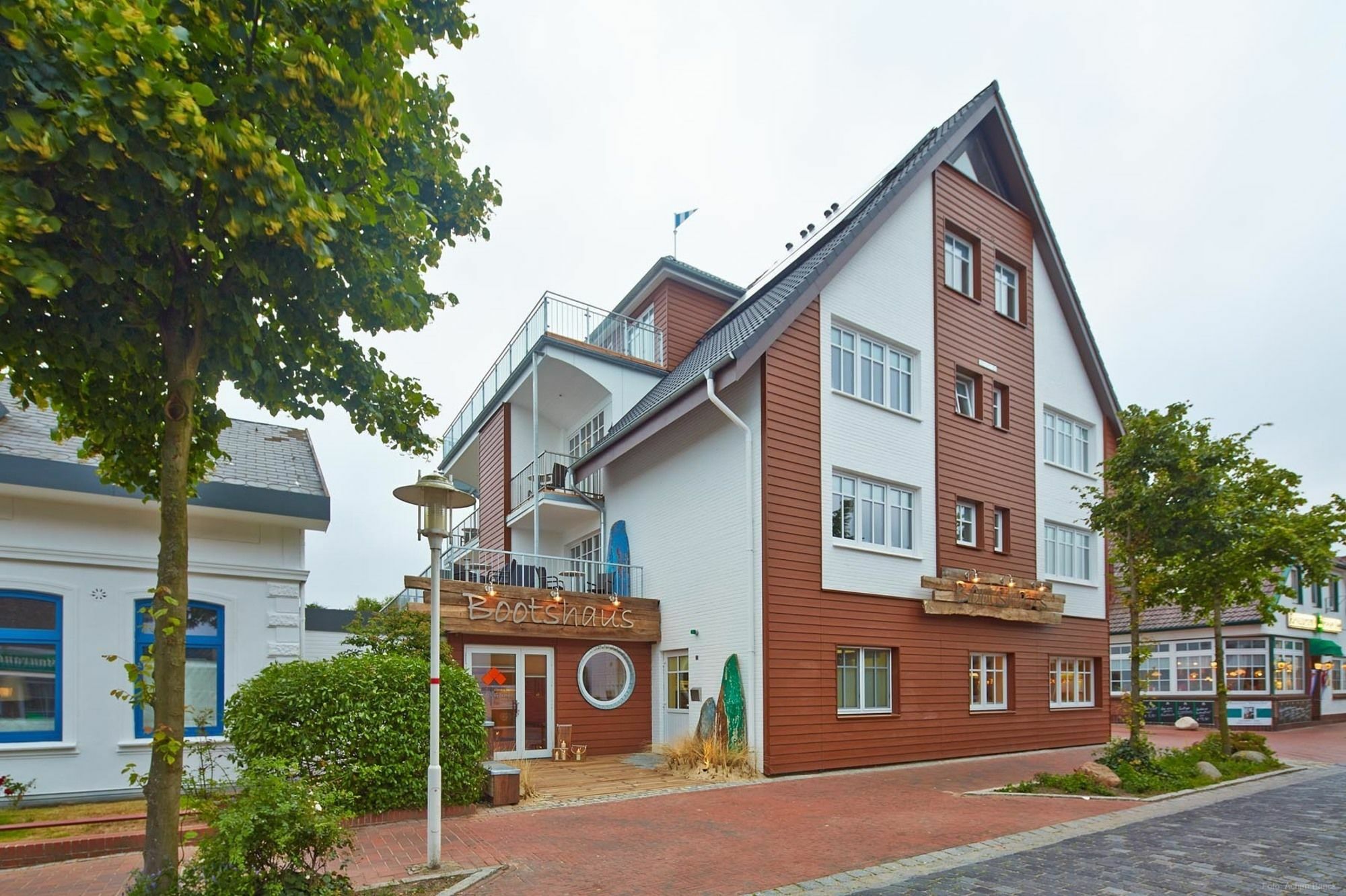 Bernstein-Hotel Bootshaus Büsum Esterno foto